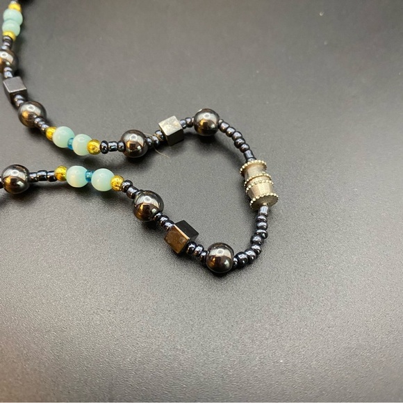 Beaded Hematite Seed Bead Necklace - Picture 4 of 4